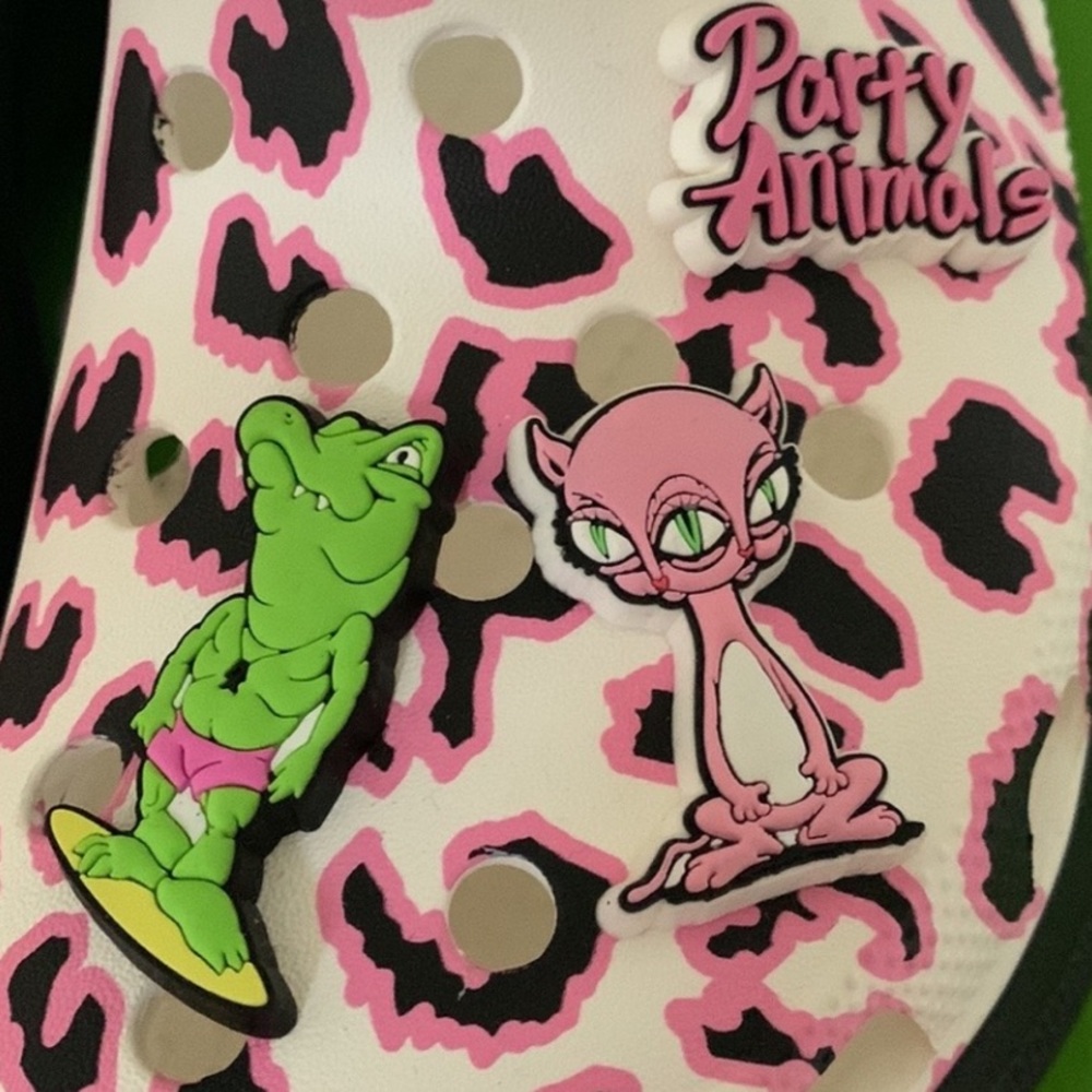 CROCS bae party animals - Picture 5 of 9